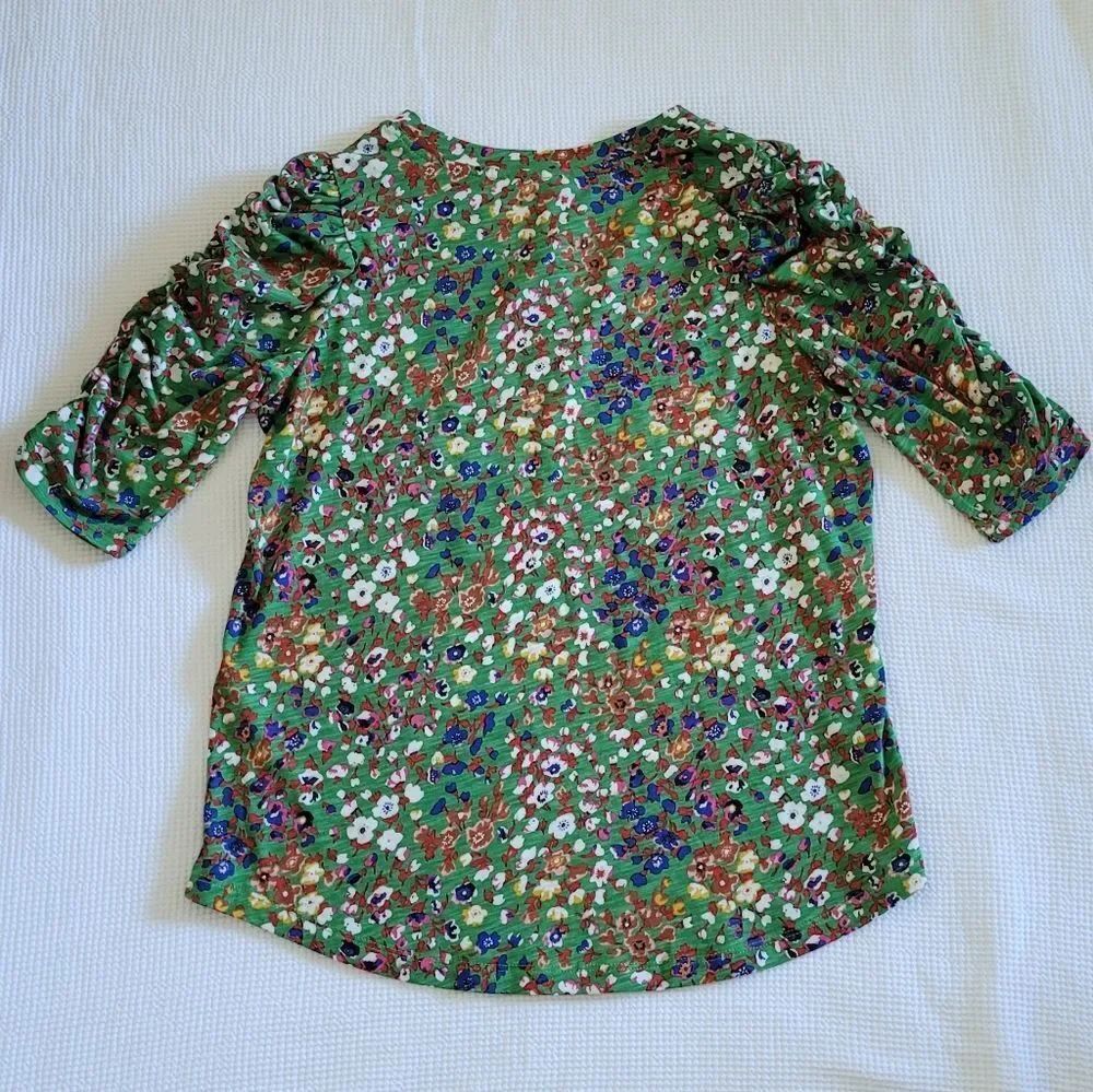 Maison d' Amelie Floral💐 Top - NWT - Picture 2 of 12